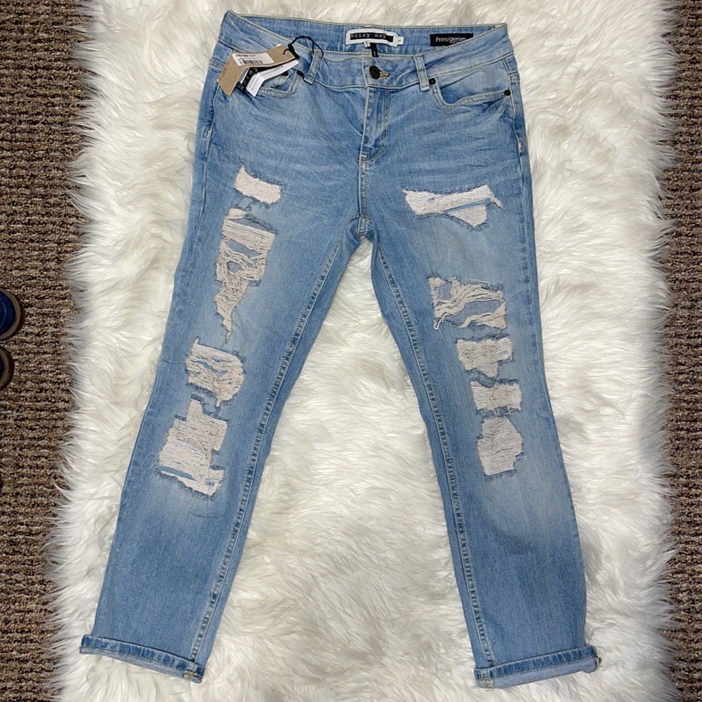 NWT Noisy May distressed jeans